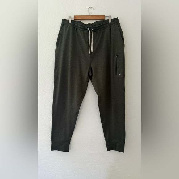 Vuori Sunday Performance Joggers Men’s XXL Wicking Comfort Soft Athletic - Picture 5 of 11